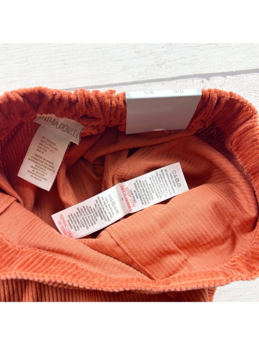 Cynthia Rowley Girls Orange Corduroy Snap Front Skirt Elastic Waist NWT 5-6 - Picture 2 of 3